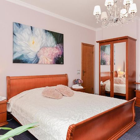 Hotel Jugend With Self Check-In Liepaja Luaran gambar