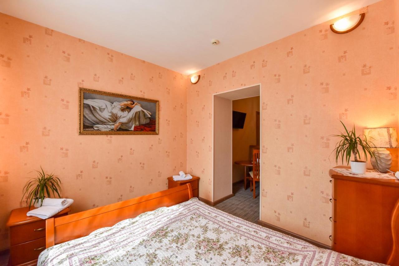 Hotel Jugend With Self Check-In Liepaja Luaran gambar