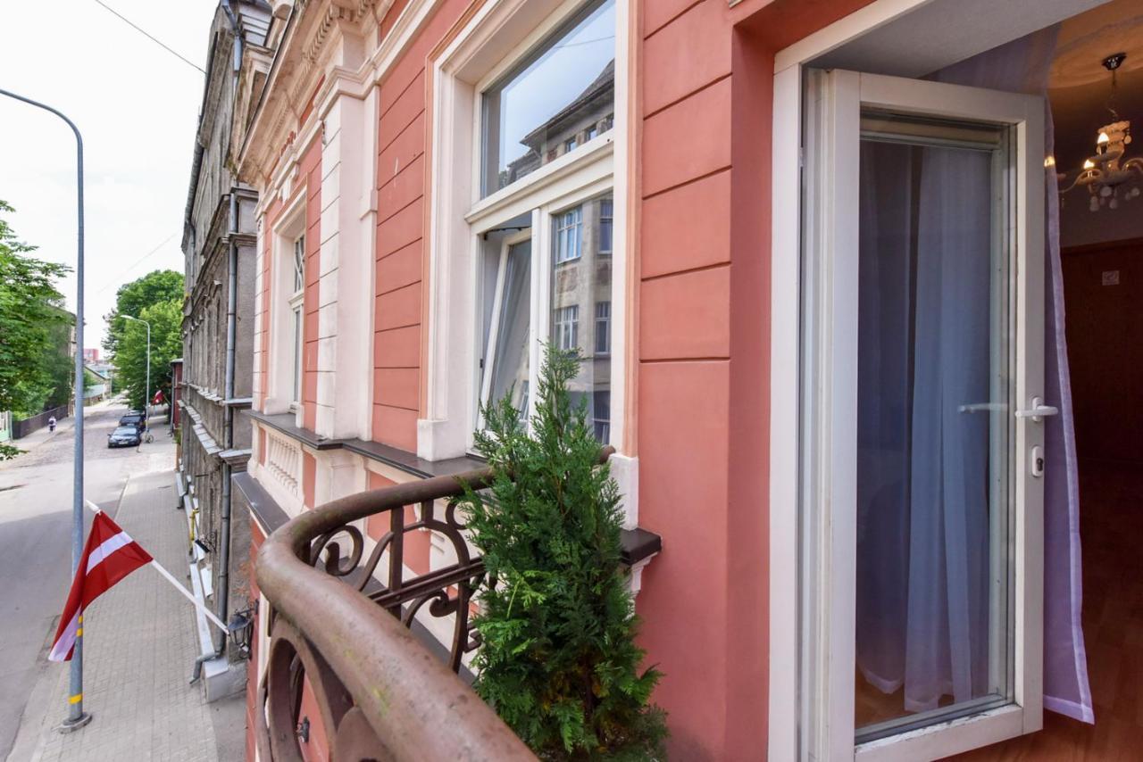 Hotel Jugend With Self Check-In Liepaja Luaran gambar