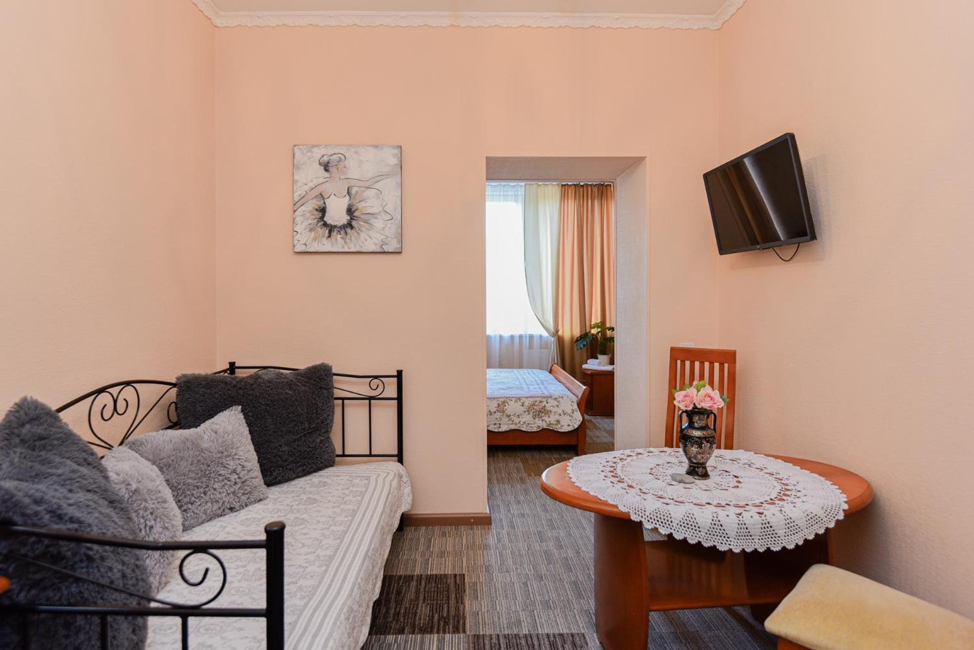 Hotel Jugend With Self Check-In Liepaja Luaran gambar